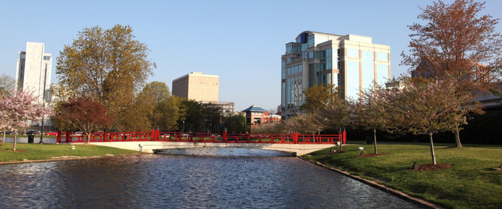 Exploring Huntsville: A Look into Alabama's Thriving Housing Market